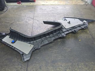 bontott HYUNDAI i40 Bal C Oszlop Burkolat