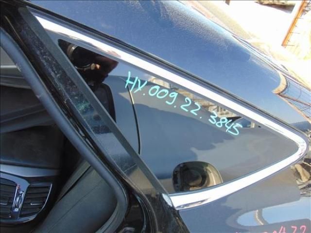 bontott HYUNDAI i40 Bal C Oszlop Oldalablak Üveg