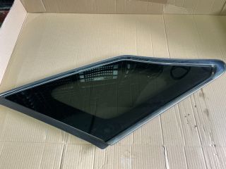 bontott HYUNDAI i40 Bal C Oszlop Oldalablak Üveg