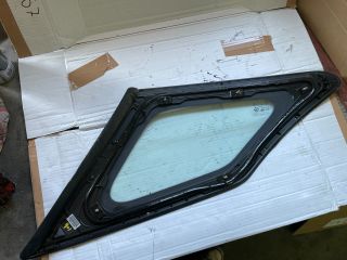 bontott HYUNDAI i40 Bal C Oszlop Oldalablak Üveg