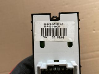 bontott HYUNDAI i40 Bal első Ablakemelő Kapcsoló