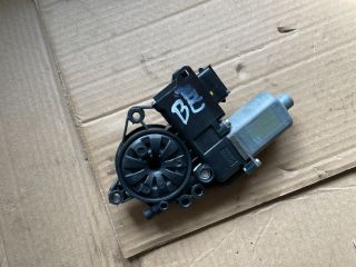 bontott HYUNDAI i40 Bal első Ablakemelő Motor