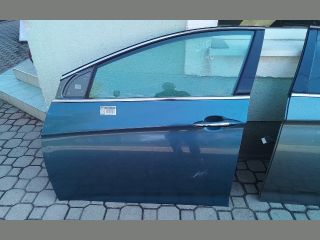 bontott HYUNDAI i40 Bal első Ajtó (Részeivel)