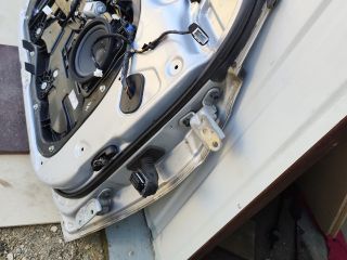 bontott HYUNDAI i40 Bal első Ajtó (Részeivel)