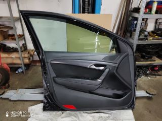 bontott HYUNDAI i40 Bal első Ajtó (Részeivel)