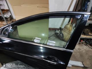 bontott HYUNDAI i40 Bal első Ajtó (Részeivel)