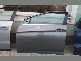 bontott HYUNDAI i40 Bal első Ajtó (Részeivel)