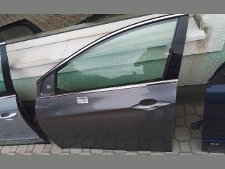 bontott HYUNDAI i40 Bal első Ajtó (Részeivel)