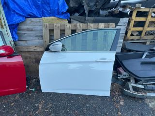 bontott HYUNDAI i40 Bal első Ajtó (Részeivel)