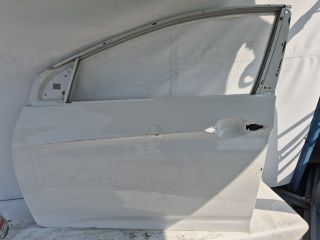 bontott HYUNDAI i40 Bal első Ajtó (Üres lemez)