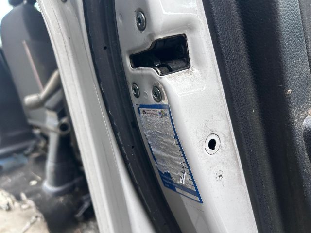 bontott HYUNDAI i40 Bal első Ajtózár