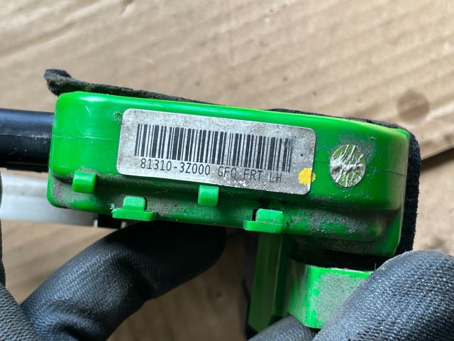 bontott HYUNDAI i40 Bal első Ajtózár