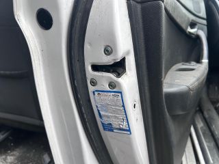 bontott HYUNDAI i40 Bal első Ajtózár