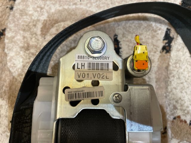 bontott HYUNDAI i40 Bal első Biztonsági Öv