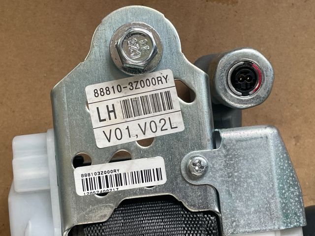 bontott HYUNDAI i40 Bal első Biztonsági Öv