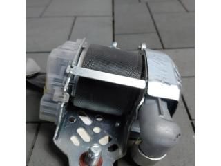 bontott HYUNDAI i40 Bal első Biztonsági Öv