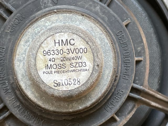 bontott HYUNDAI i40 Bal első Hangszóró