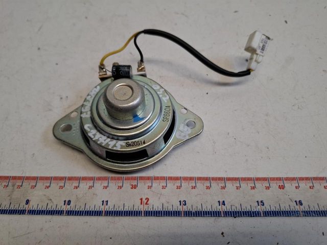 bontott HYUNDAI i40 Bal első Hangszóró