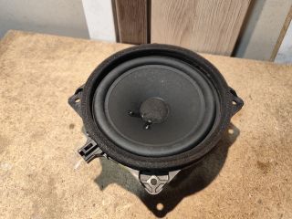 bontott HYUNDAI i40 Bal első Hangszóró