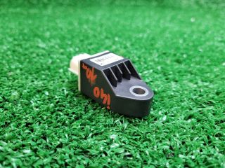 bontott HYUNDAI i40 Bal első Oldal Ütközés Érzékelő