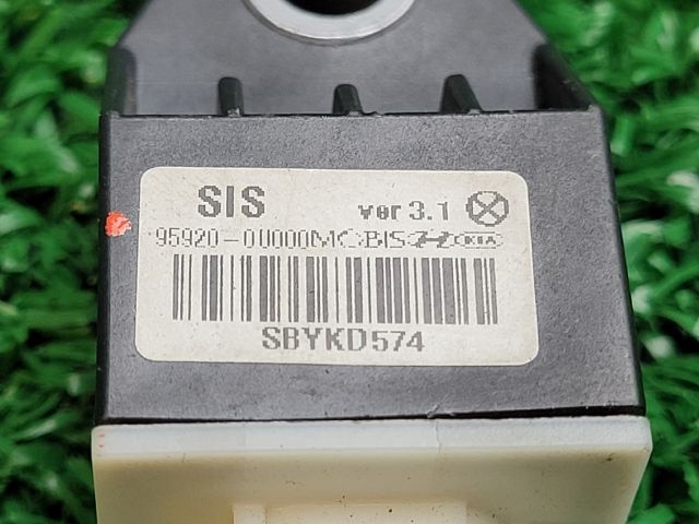 bontott HYUNDAI i40 Bal első Oldal Ütközés Érzékelő