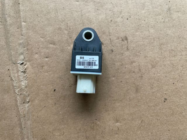 bontott HYUNDAI i40 Bal első Oldal Ütközés Érzékelő