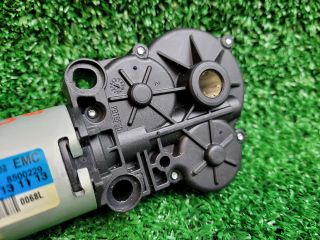 bontott HYUNDAI i40 Bal első Ülés Állító Motor