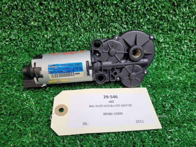 bontott HYUNDAI i40 Bal első Ülés Állító Motor