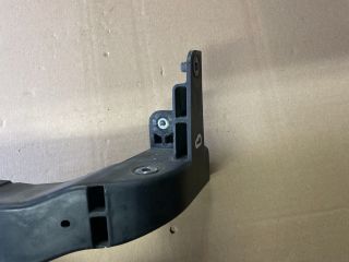 bontott HYUNDAI i40 Bal Fényszóró Tartó