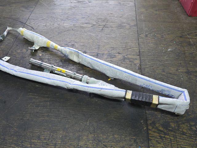 bontott HYUNDAI i40 Bal Függönylégzsák és Oldallégzsák