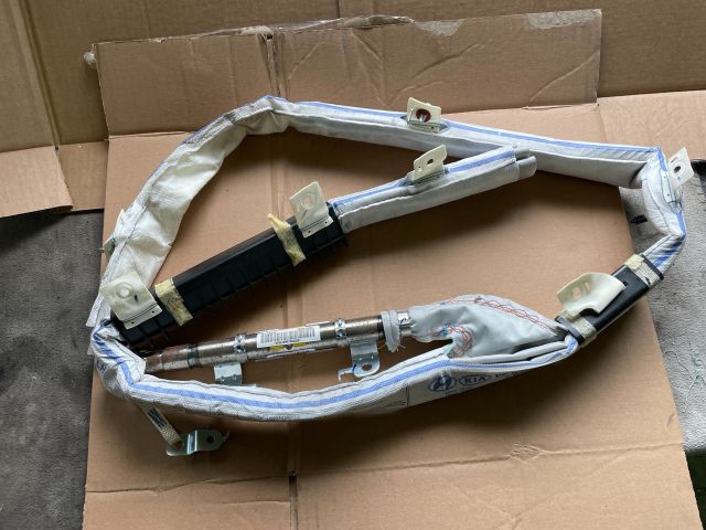 bontott HYUNDAI i40 Bal Függönylégzsák és Oldallégzsák