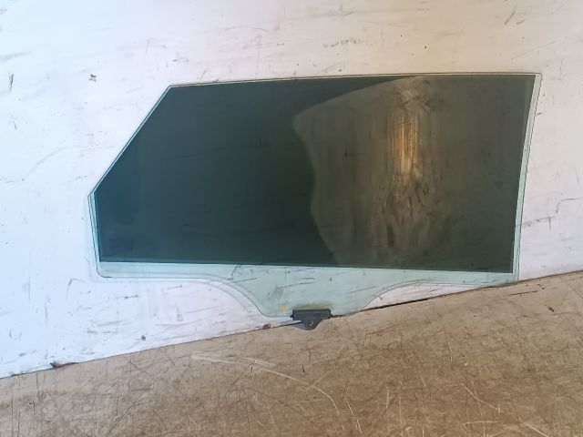 bontott HYUNDAI i40 Bal hátsó Ablak