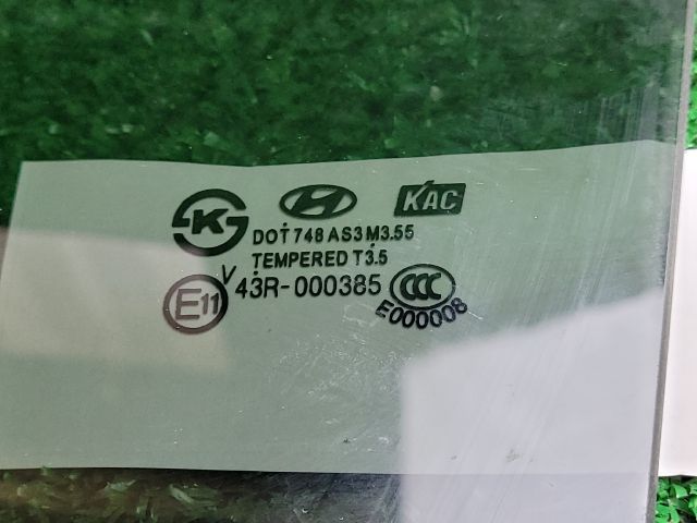 bontott HYUNDAI i40 Bal hátsó Ablak