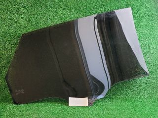 bontott HYUNDAI i40 Bal hátsó Ablak