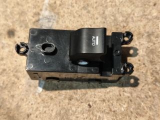 bontott HYUNDAI i40 Bal hátsó Ablakemelő Kapcsoló