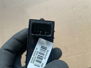 bontott HYUNDAI i40 Bal hátsó Ablakemelő Kapcsoló