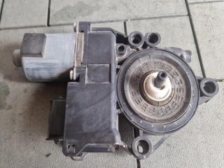 bontott HYUNDAI i40 Bal hátsó Ablakemelő Motor