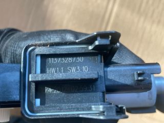 bontott HYUNDAI i40 Bal hátsó Ablakemelő Motor