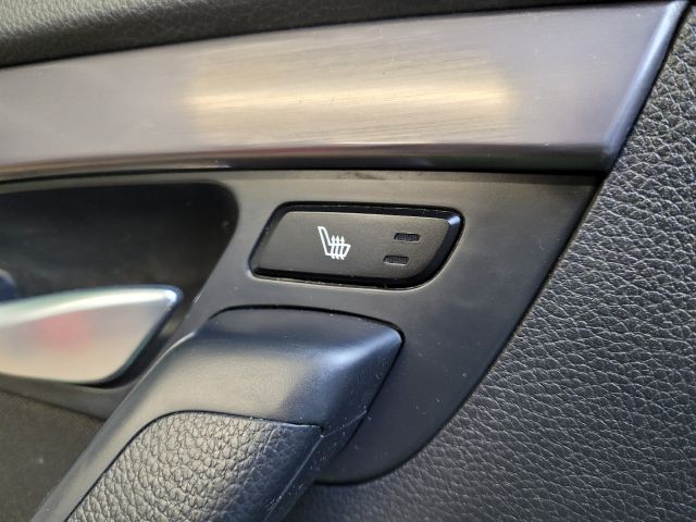 bontott HYUNDAI i40 Bal hátsó Ajtó Kárpit