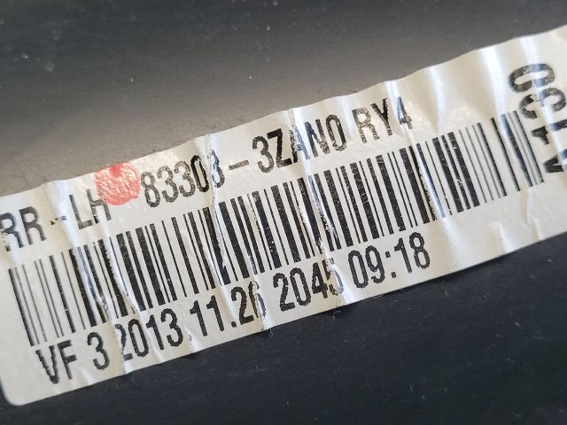 bontott HYUNDAI i40 Bal hátsó Ajtó Kárpit