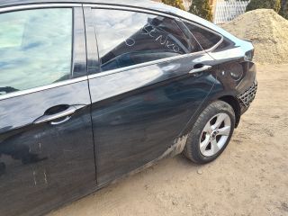 bontott HYUNDAI i40 Bal hátsó Ajtó (Részeivel)