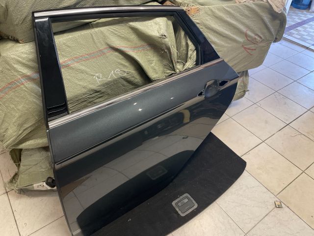 bontott HYUNDAI i40 Bal hátsó Ajtó (Üres lemez)