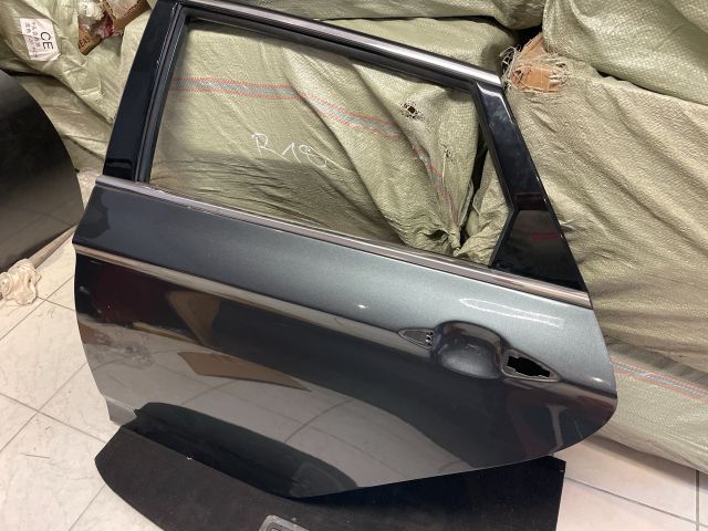 bontott HYUNDAI i40 Bal hátsó Ajtó (Üres lemez)