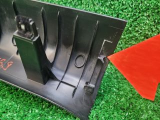 bontott HYUNDAI i40 Bal hátsó Belső Küszöb Burkolat