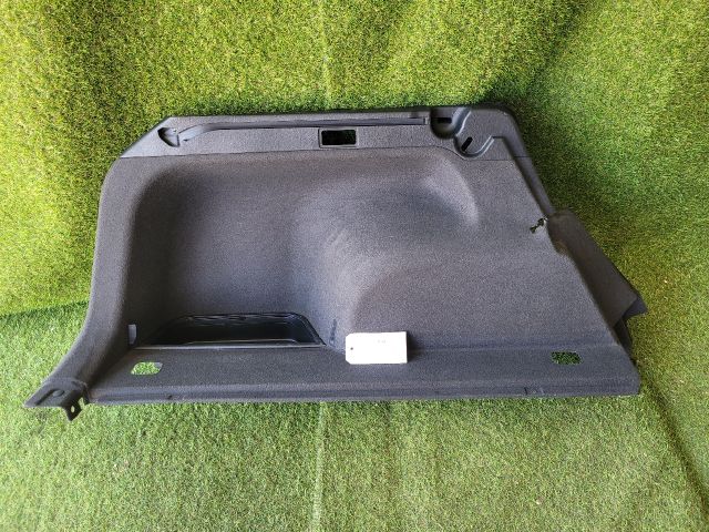 bontott HYUNDAI i40 Bal hátsó Csomagtér Burkolat (Műanyag)