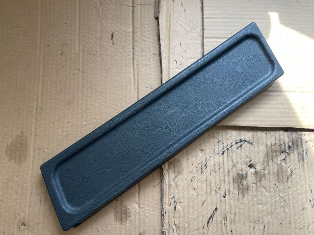 bontott HYUNDAI i40 Bal hátsó Csomagtér Burkolat (Műanyag)