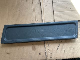 bontott HYUNDAI i40 Bal hátsó Csomagtér Burkolat (Műanyag)