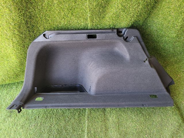 bontott HYUNDAI i40 Bal hátsó Csomagtér Burkolat (Műanyag)