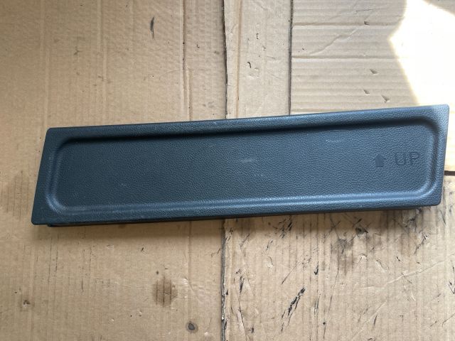 bontott HYUNDAI i40 Bal hátsó Csomagtér Burkolat (Műanyag)