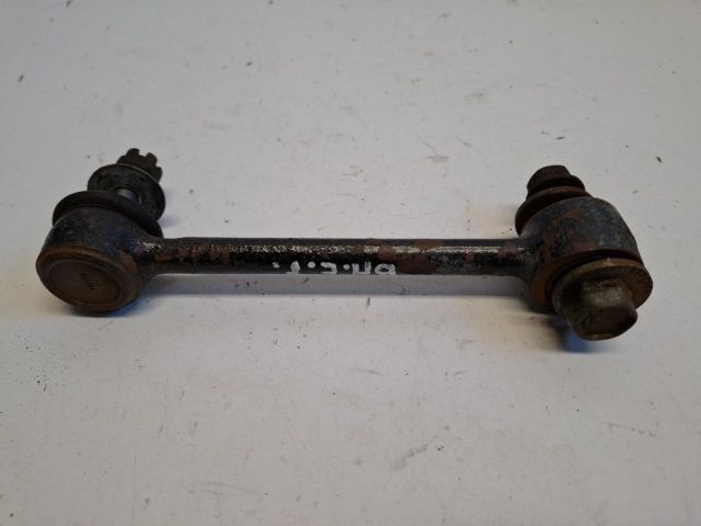 bontott HYUNDAI i40 Bal hátsó Felső Első Lengőkar